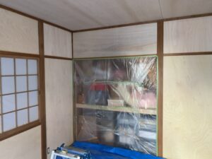 東大阪市　戸建て　内装工事　和室　壁　天井　べニア張り工事　ダイタク　DAITAKU