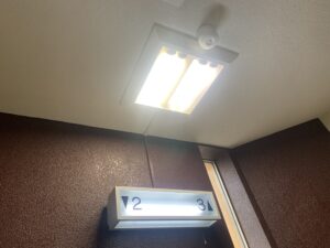 奈良市　オフィス　メンテナンス　蛍光灯　照明　交換工事　ダイタク　DAITAKU　奈良　生駒