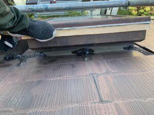 奈良市　戸建て　天窓　トップライト　雨漏り　漏水改善工事　シーリング　ダイタク　DAITAKU　奈良　生駒