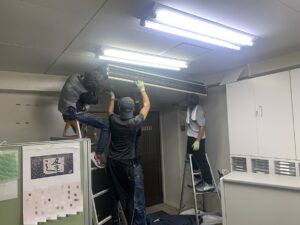 奈良市　オフィスビル　業務用エアコン　交換工事　ダイタク　DAITAKU　奈良　生駒