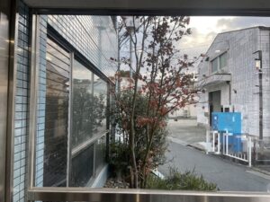 奈良市　オフィスビル　ガラス交換　網入りガラス　防火　ダイタク　DAITAKU　奈良　生駒