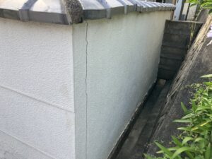 生駒市　戸建て　擁壁　外壁塗装工事　雨漏り　漏水　DAITAKU　ダイタク　奈良　生駒